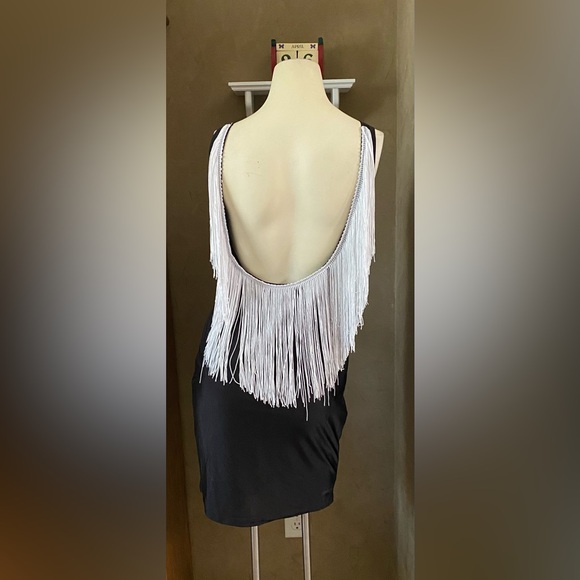Bodycon Dress - White Fringe Accent / Backless Junior size L stretch fabric - Picture 8 of 11